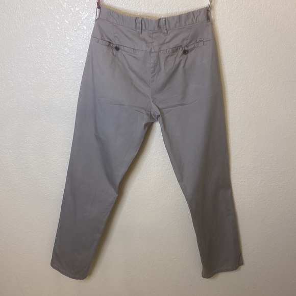 32x32 grey Calvin Klein dress pants. - Picture 2 of 4